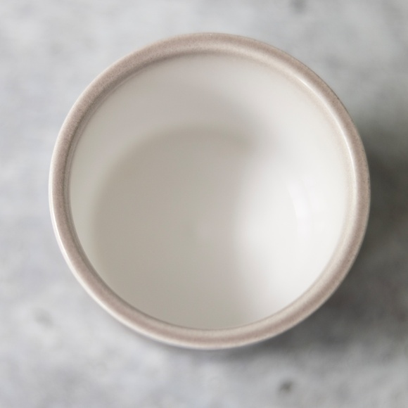 Warm gray grey white Vigoro mini pot ceramic small planter 2.75" tall 3.25" wide - Picture 2 of 8